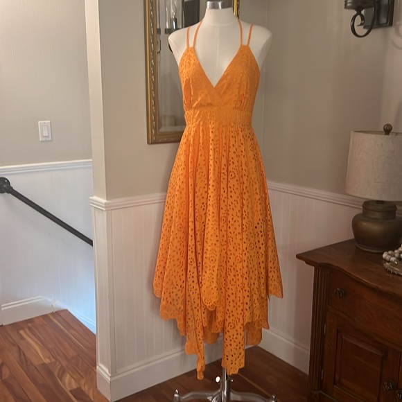 La Fuori Dresses & Skirts - La Fuori Tangerine Sun Dress. Size L. NWT